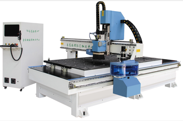 1325 ATC CNC machine with 12 tools for woodworking furniture